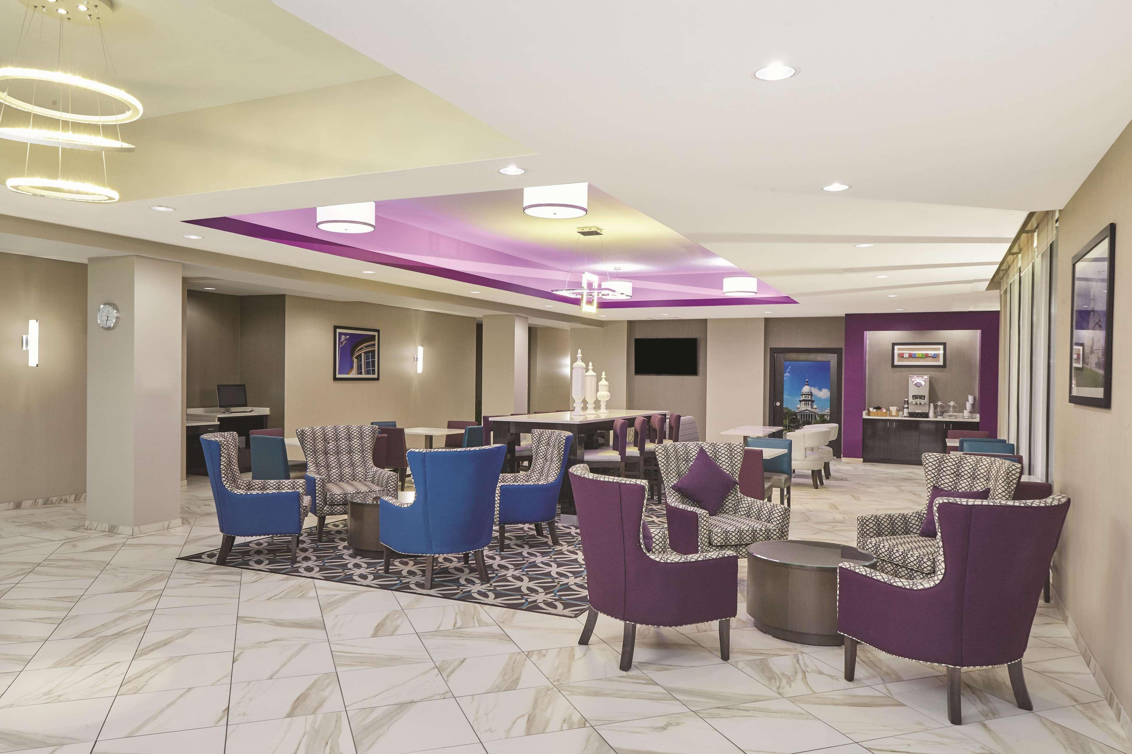 Отель La Quinta By Wyndham Springfield Il Экстерьер фото
