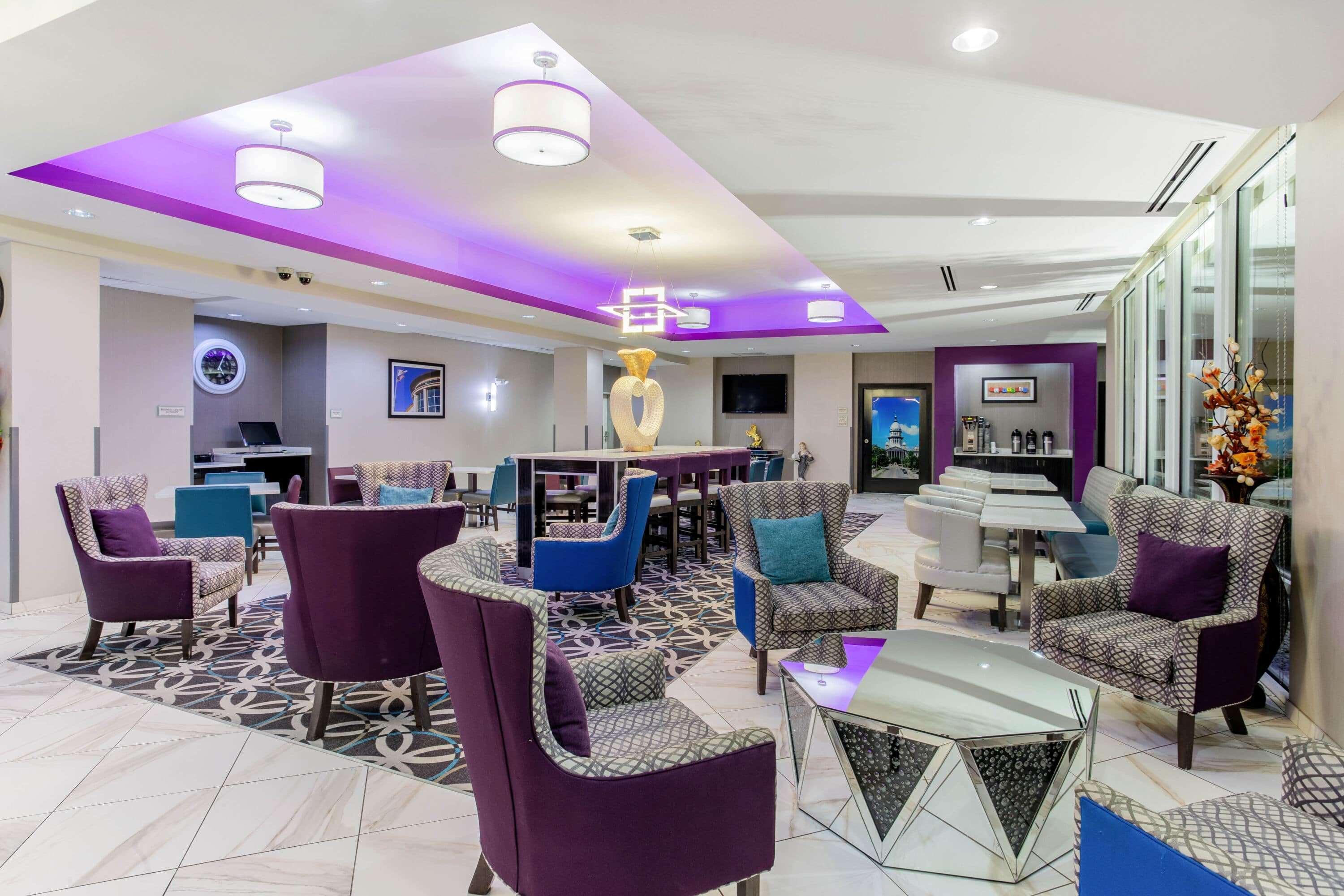 Отель La Quinta By Wyndham Springfield Il Экстерьер фото