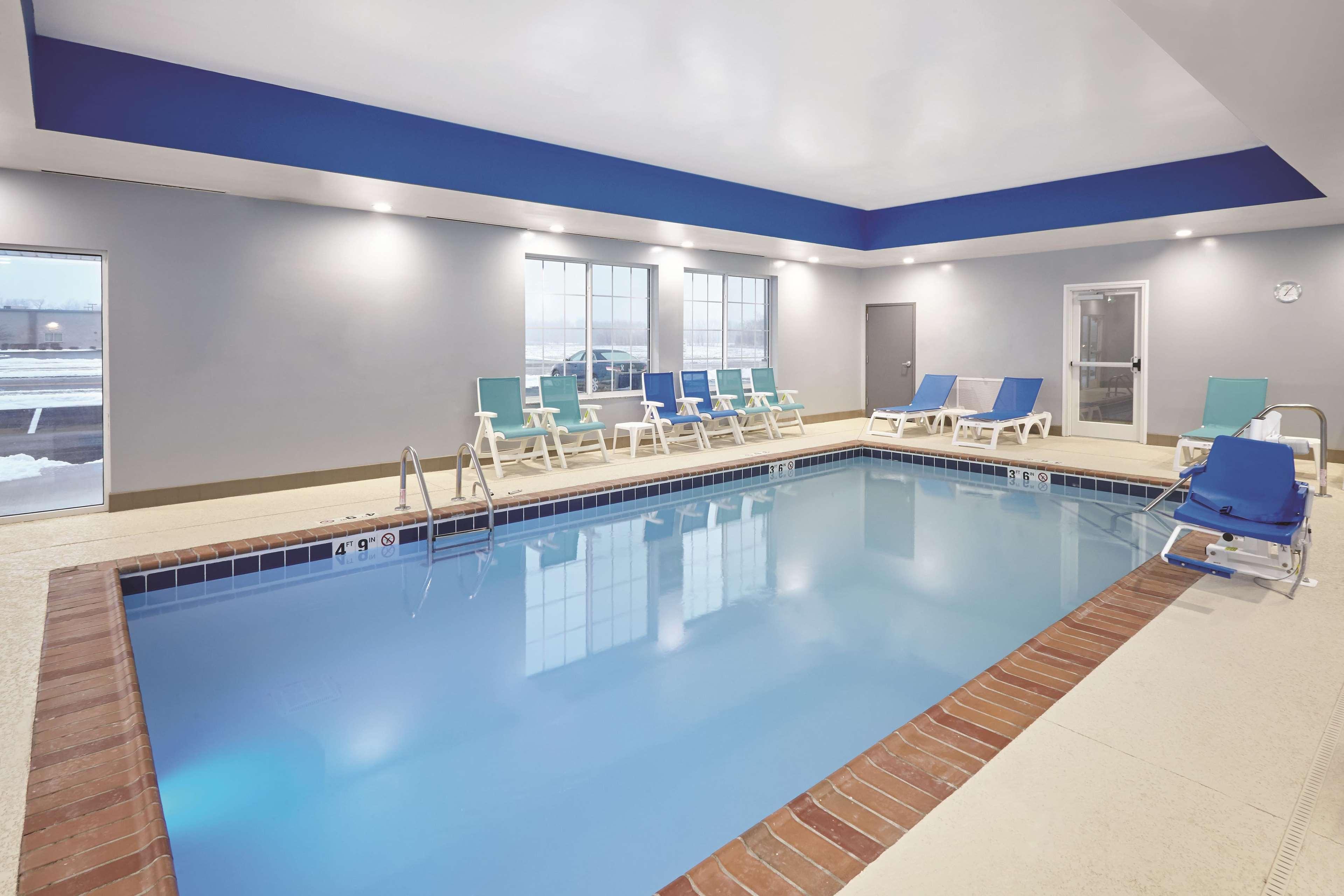 Отель La Quinta By Wyndham Springfield Il Экстерьер фото