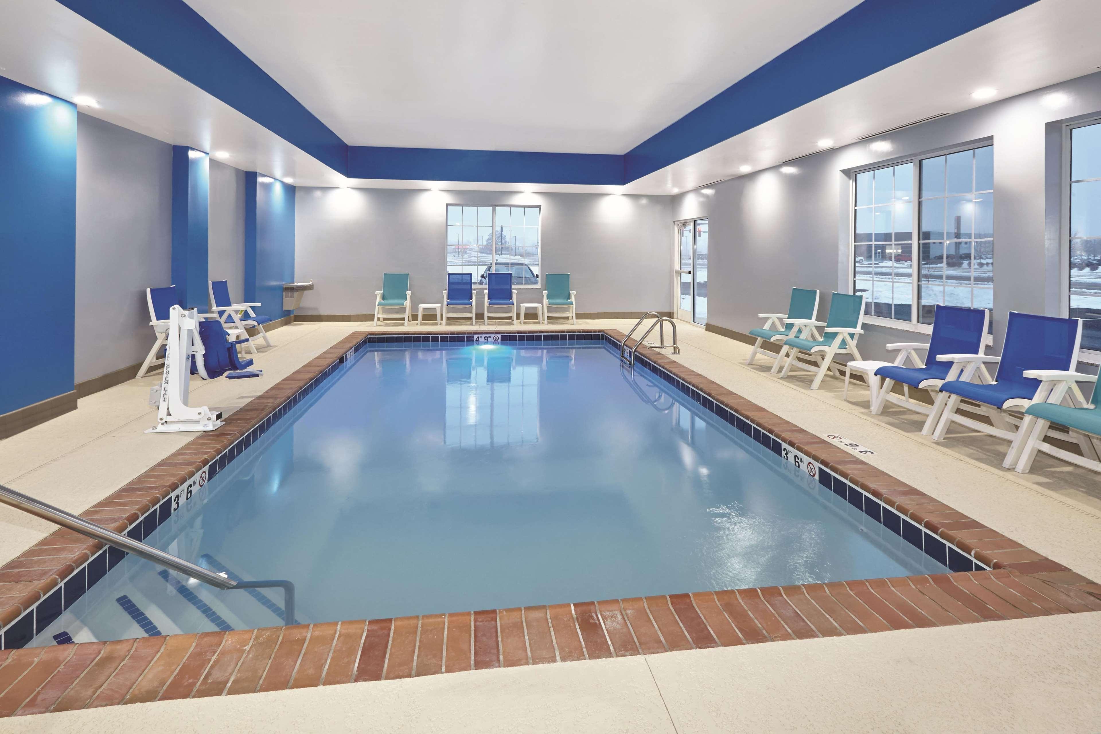 Отель La Quinta By Wyndham Springfield Il Экстерьер фото